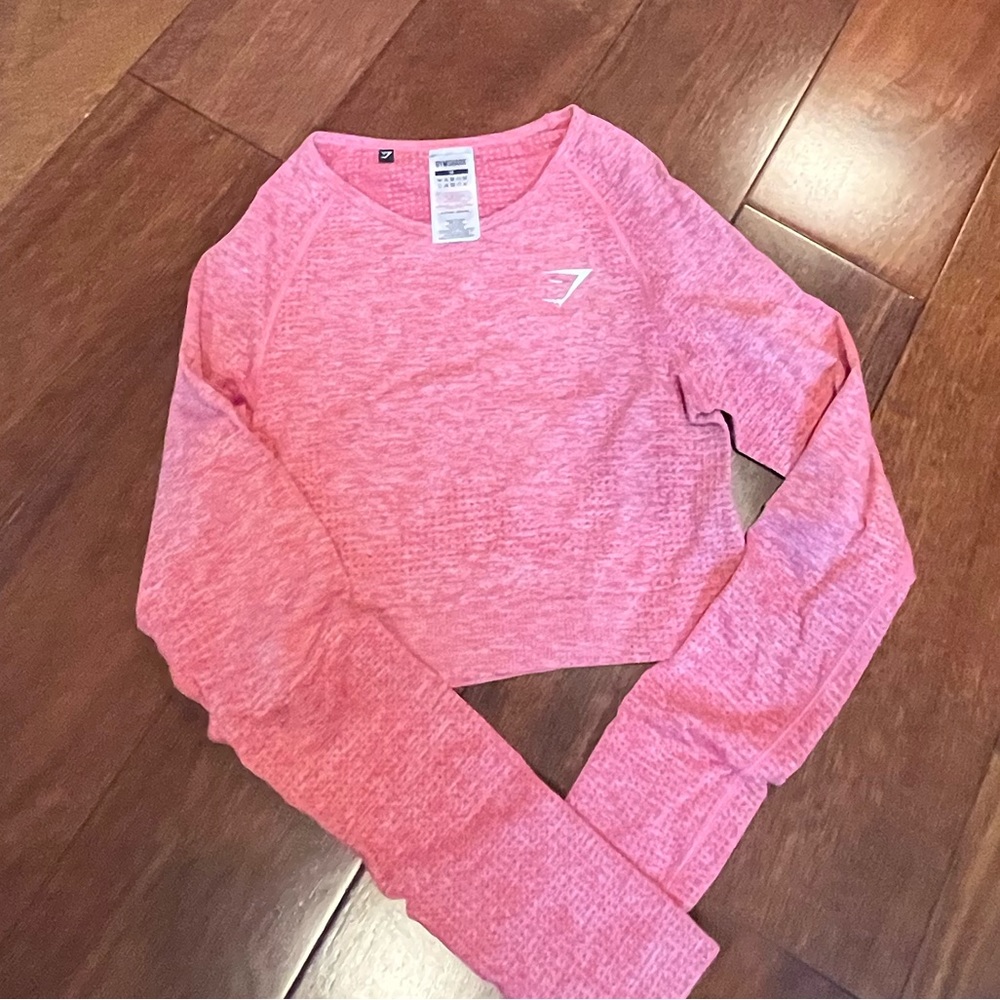 Guy shark workout top